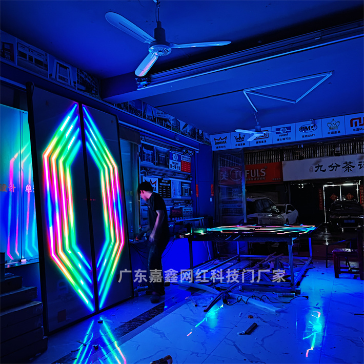 齐齐哈尔市 嘉鑫网红门